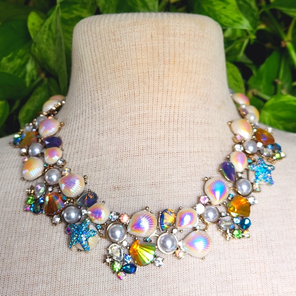 NWT! Betsey Johnson Sea Shell Ocean Vibes Statement Necklace, Adjustable